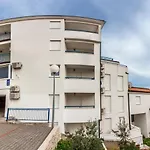 Casa de hóspedes Grand 3*