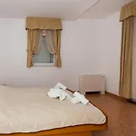 Grand Casa de hóspedes Komarna