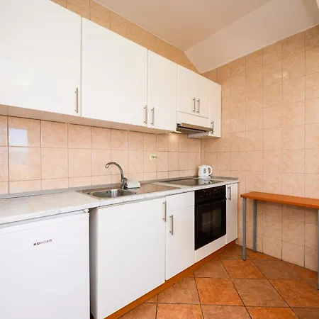 Guest house Grand 3*